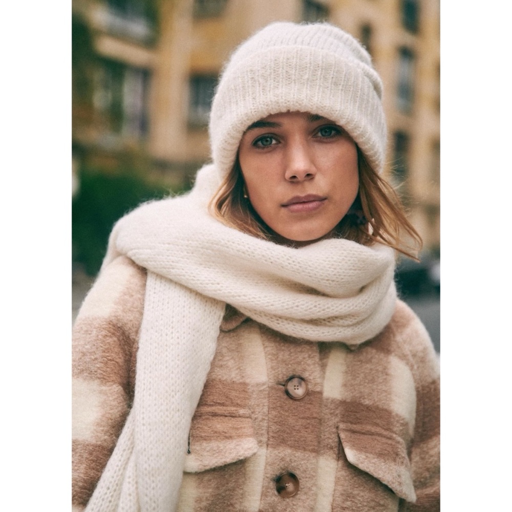 Sézane Freddie Beanie in Ecru